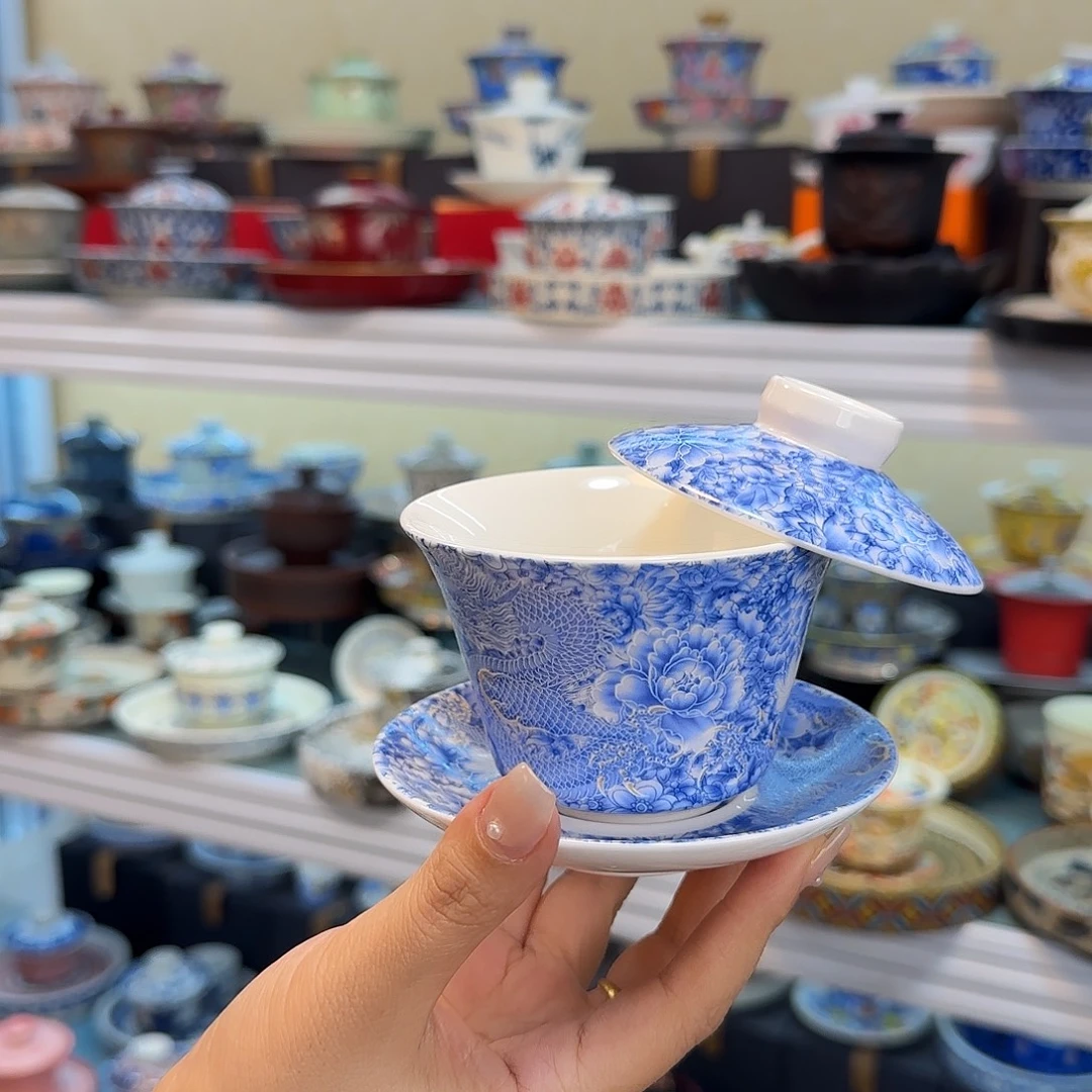 我们都在努力着改变