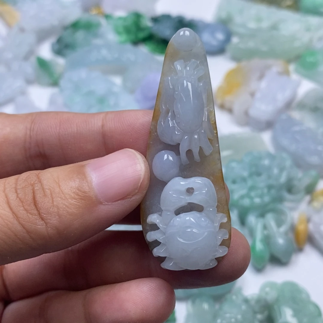 颈饰未镶嵌翡翠翡翠