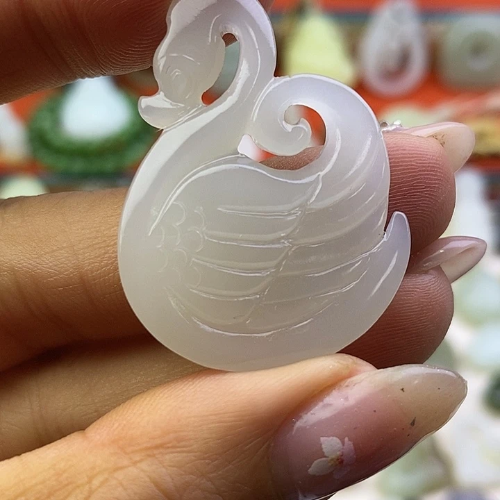 和田玉未镶嵌颈饰藕粉我如意吊坠