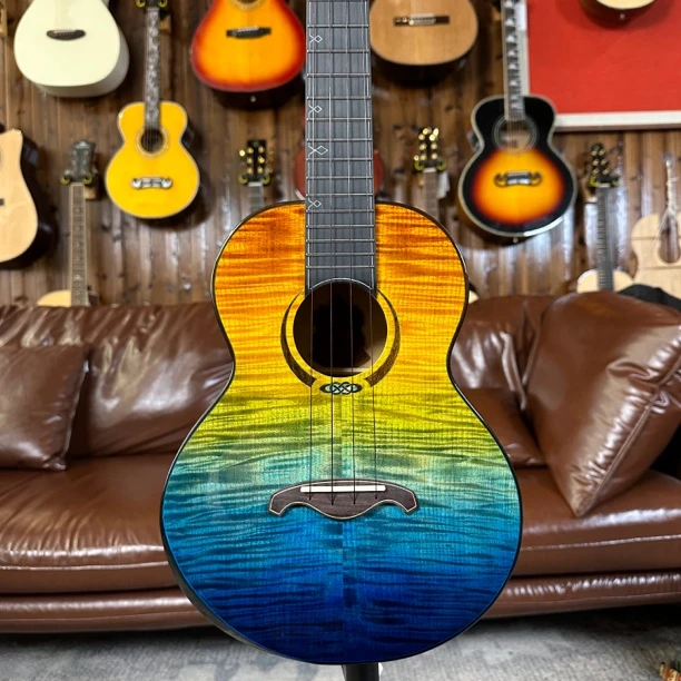 (售完欣赏）UKC手工高定七彩渐变擦色专业进阶尤克里里夏威夷吉他