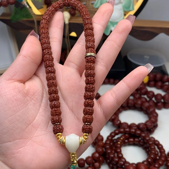 猴头核桃吊坠潜水艇手持