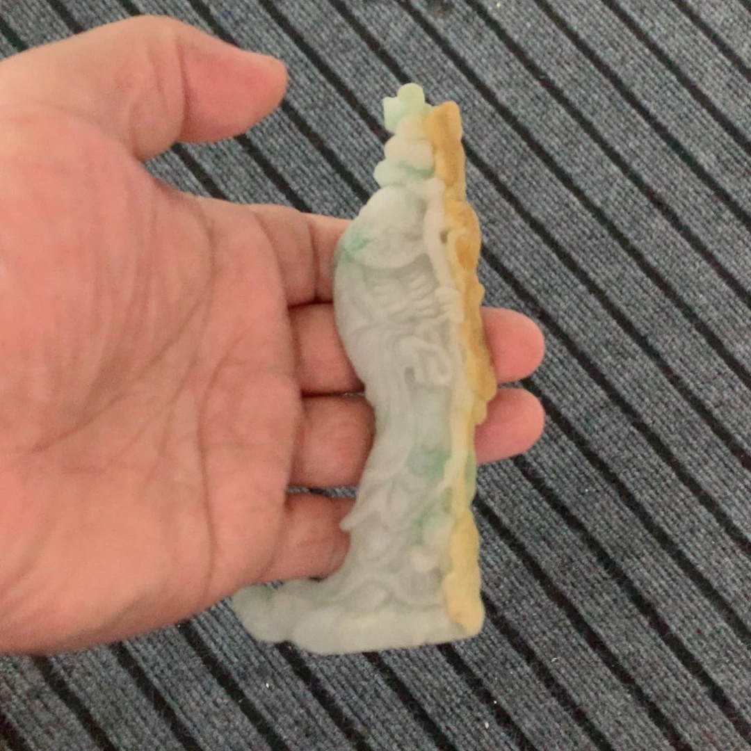 定制翡翠未镶嵌稻*人翡翠