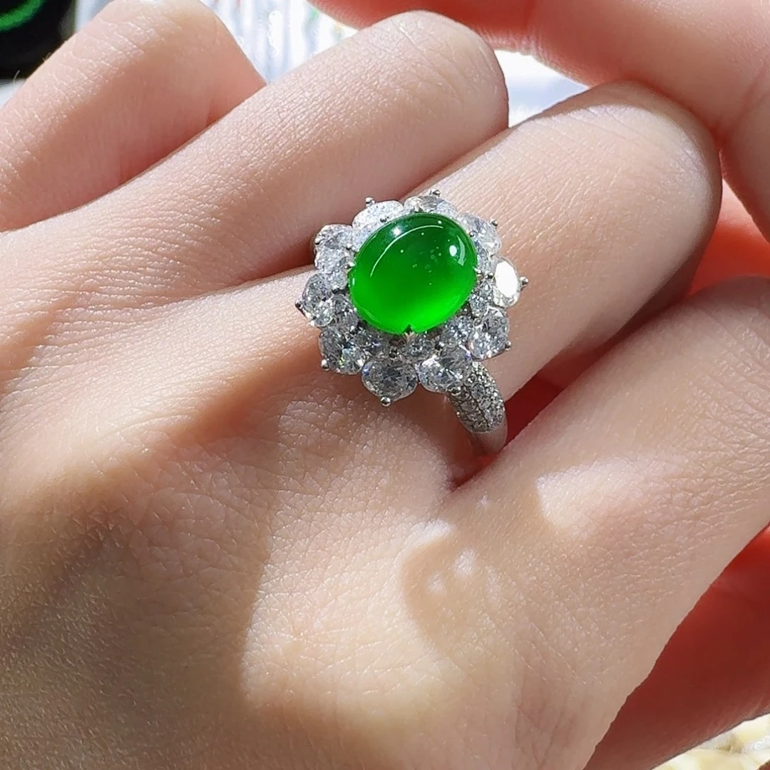 翡翠戒指18K金镶嵌小帝色卡8.2蛋面戒指