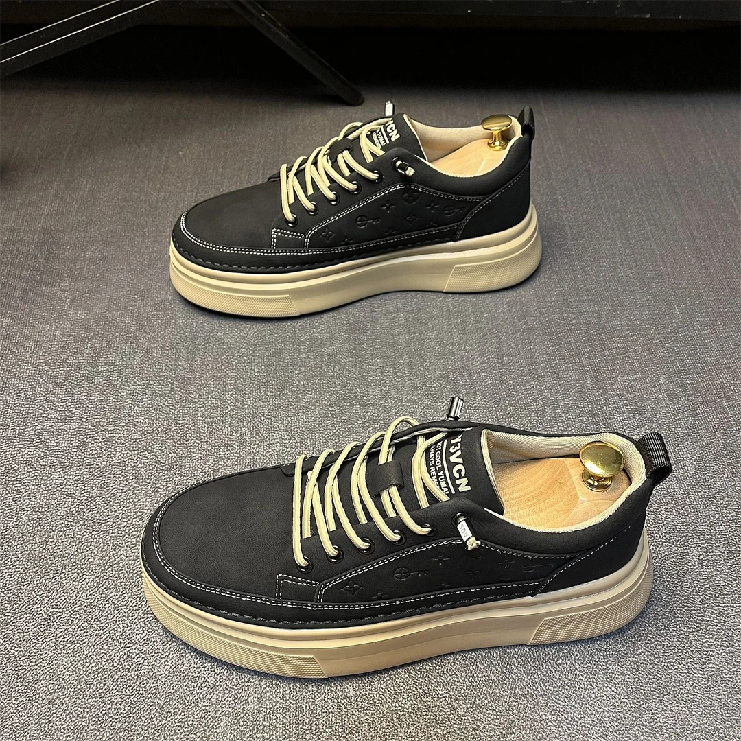 男鞋2025秋季休闲板鞋男士百搭运动鞋潮流厚底增高黑色韩版潮鞋男