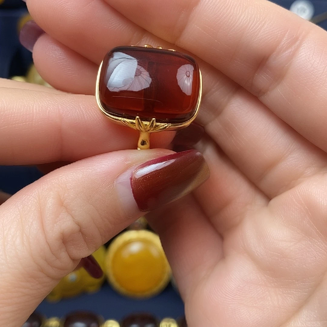 血珀戒指银S925镀金镶嵌