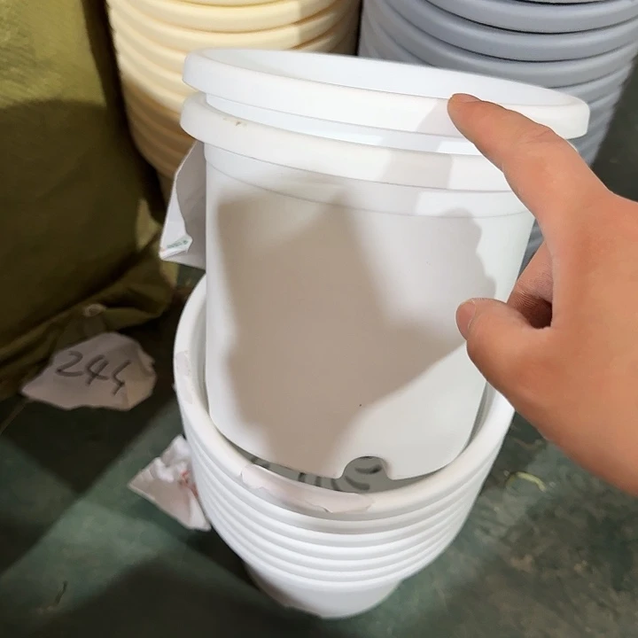 瑕疵2#白色12个无托