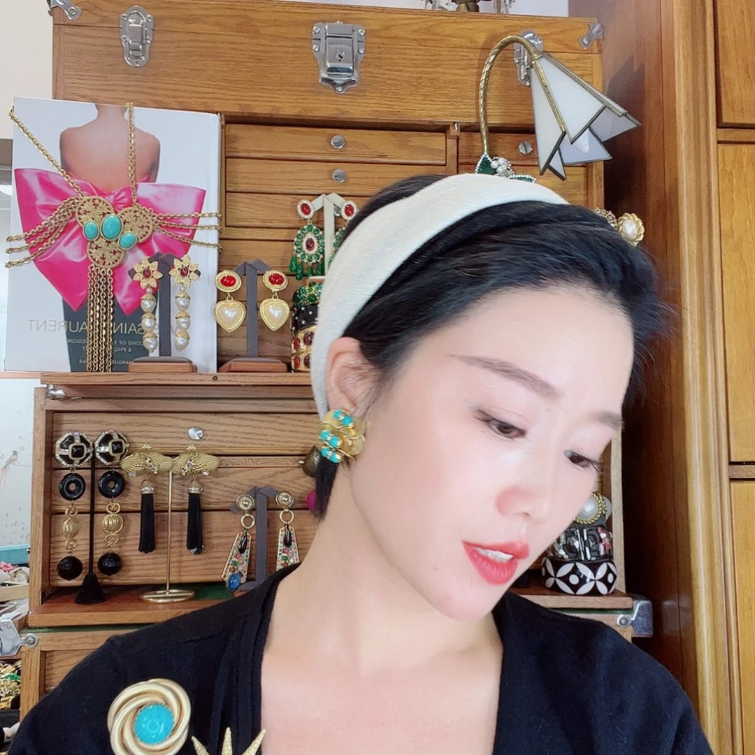 铜合金合成碳硅石中古耳夹