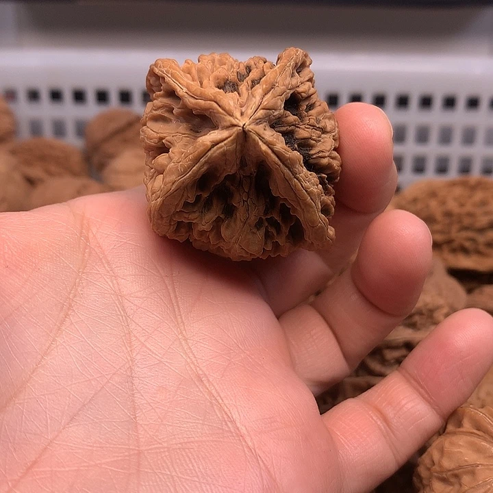天***顺文玩核桃吊坠文玩核桃