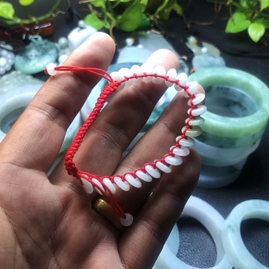 定制翡翠未镶嵌缅甸翡翠