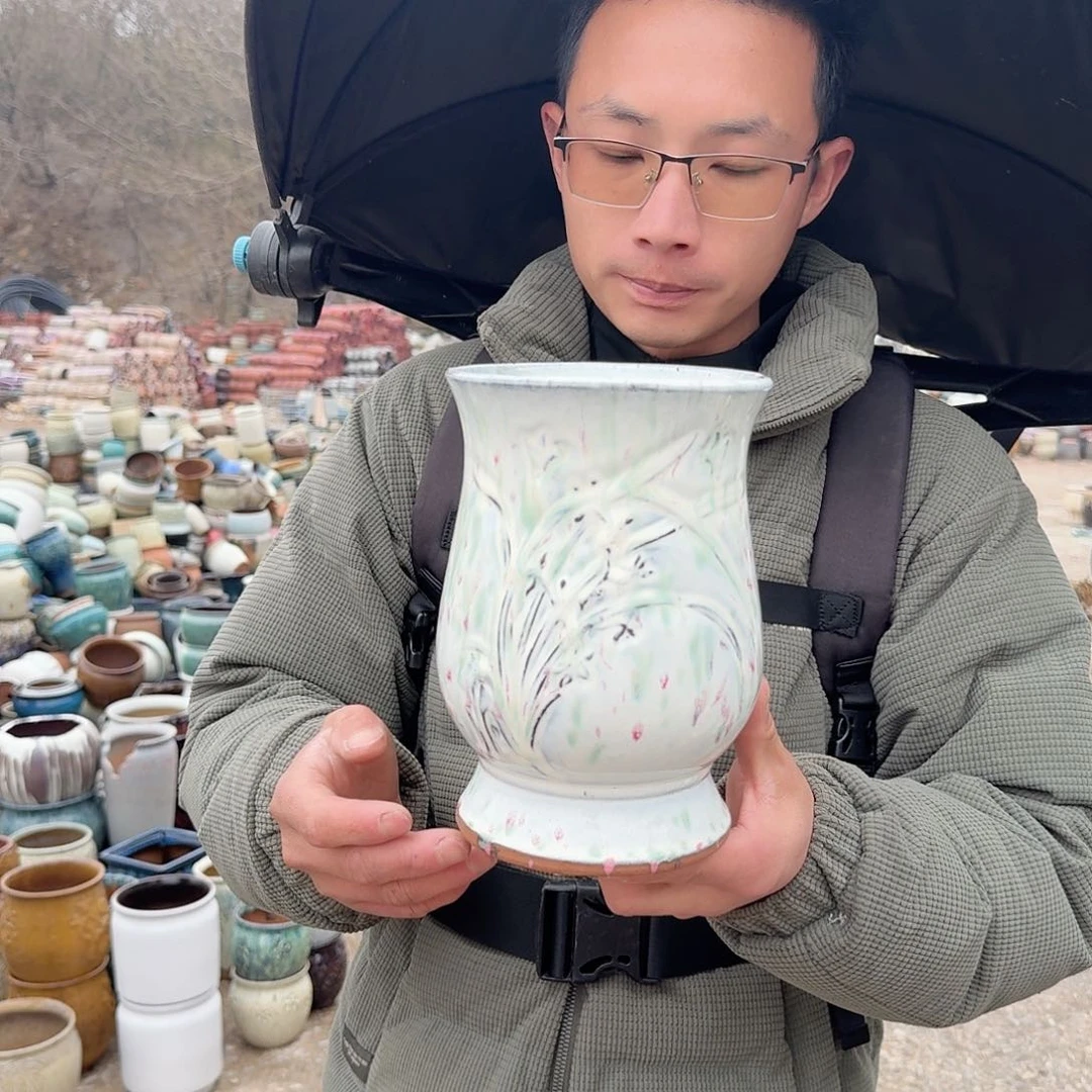 紫砂花盆口14高20（一个兰花老庄彩色