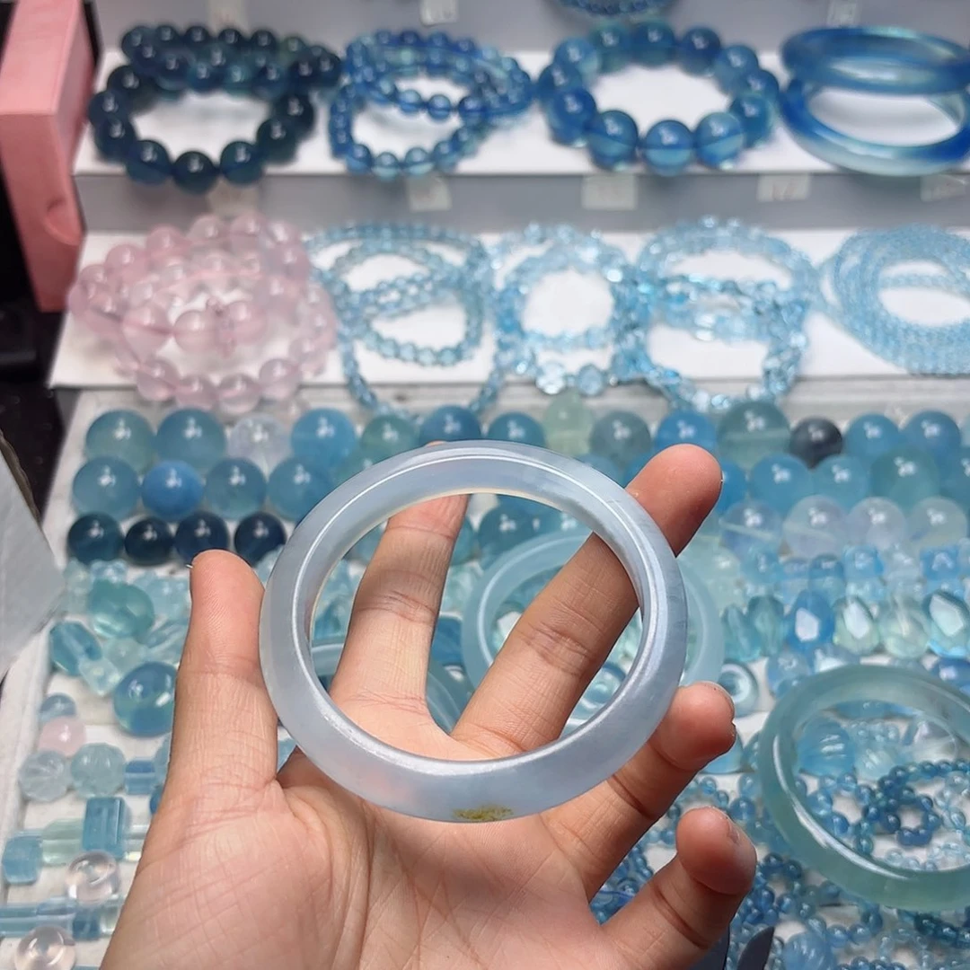 水晶手链未镶嵌海蓝宝手镯特价