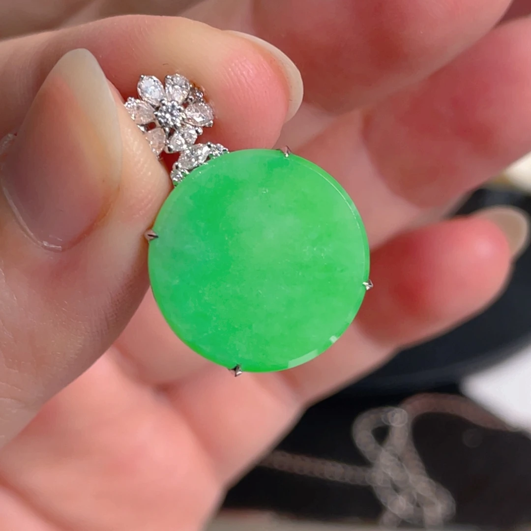 翡翠18K金镶嵌吊坠(不含链)