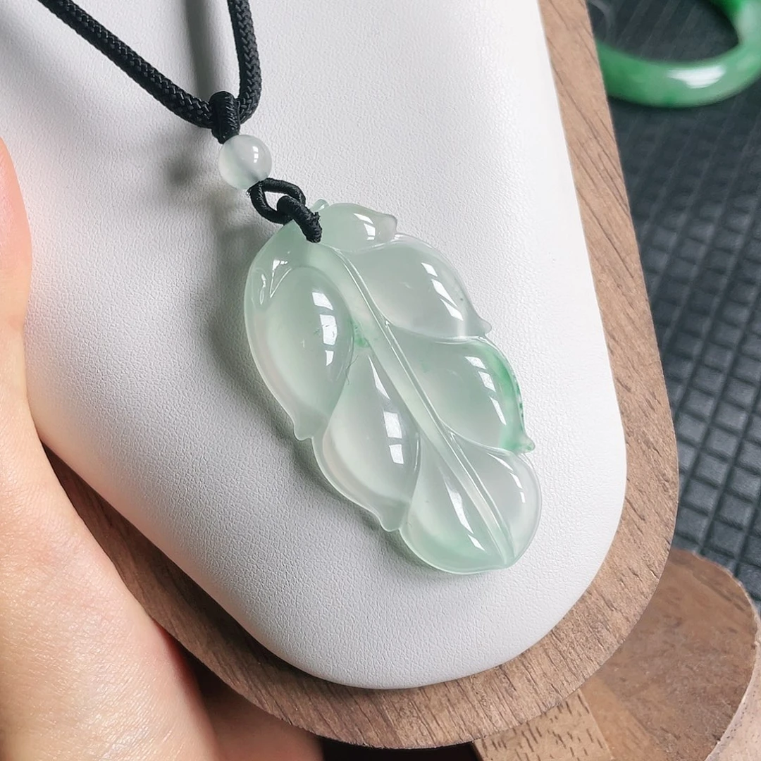 智***学石英质玉未镶嵌挂件