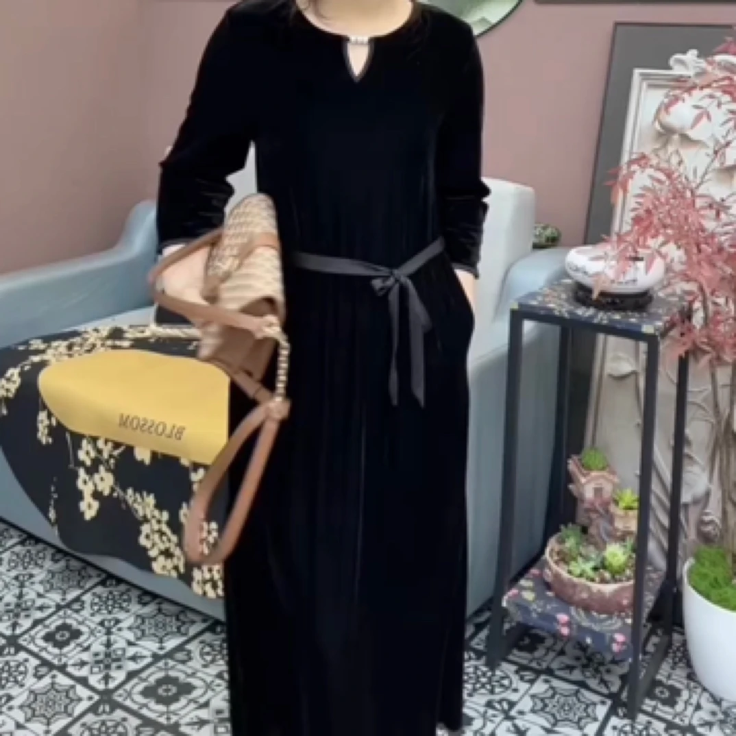 61030新款丝绒大长裙