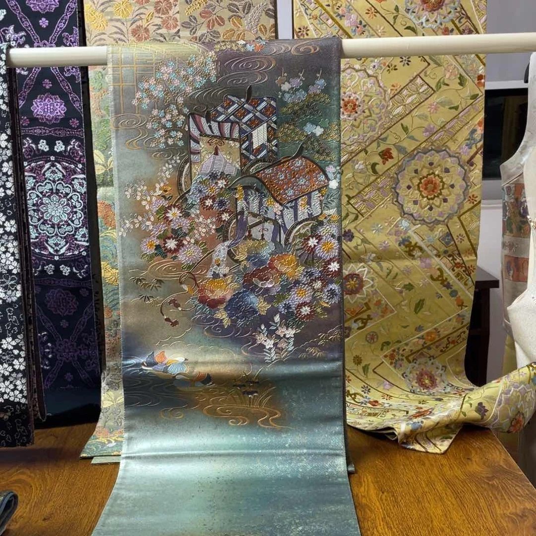 织绣金石荟嵌螺钿全新