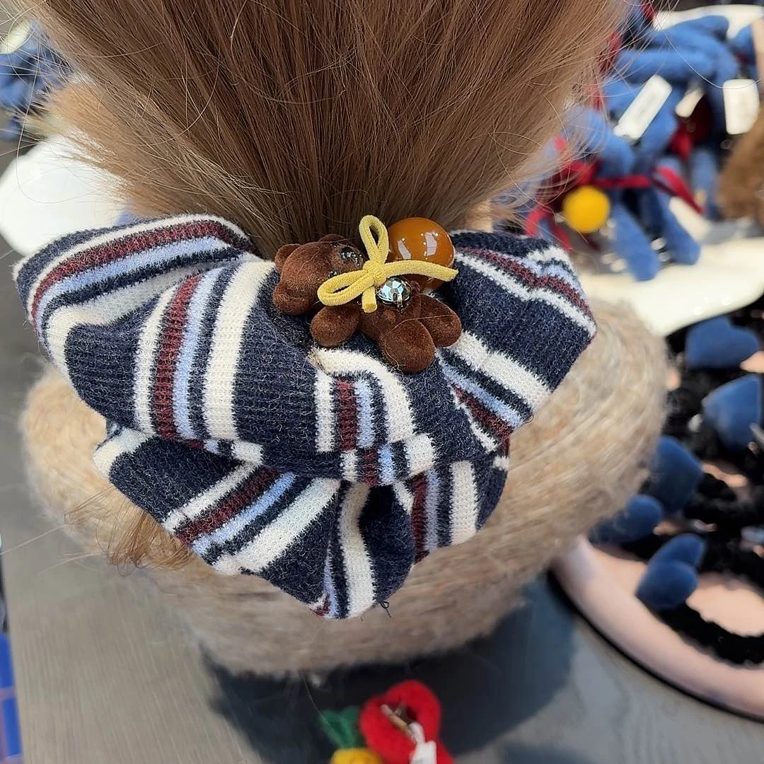 布艺非金属藏青色条纹小熊发圈