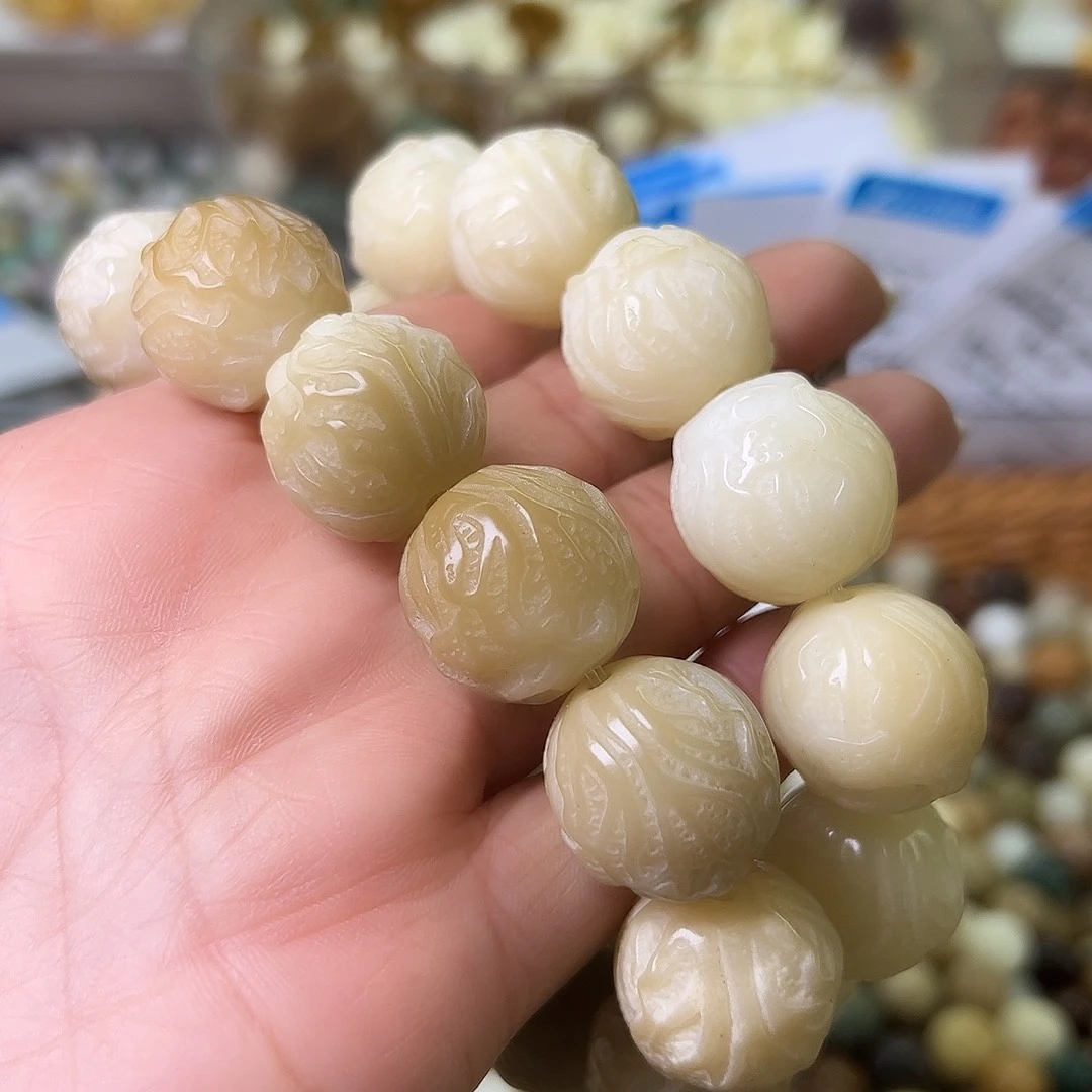 菩提根/象牙果吊坠文*微瑕20大白菜10条