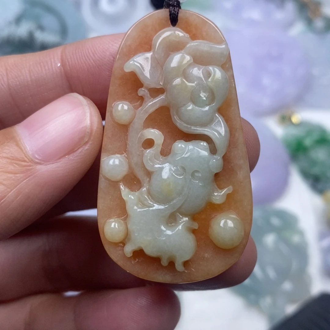 颈饰未镶嵌翡翠翡翠