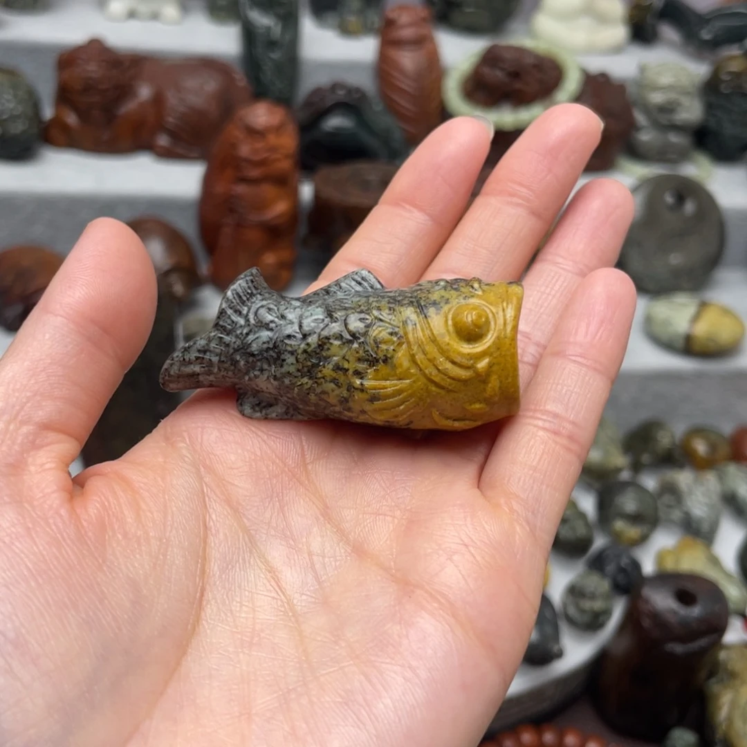 岫岩河磨玉（透闪石质玉）未镶嵌颈饰