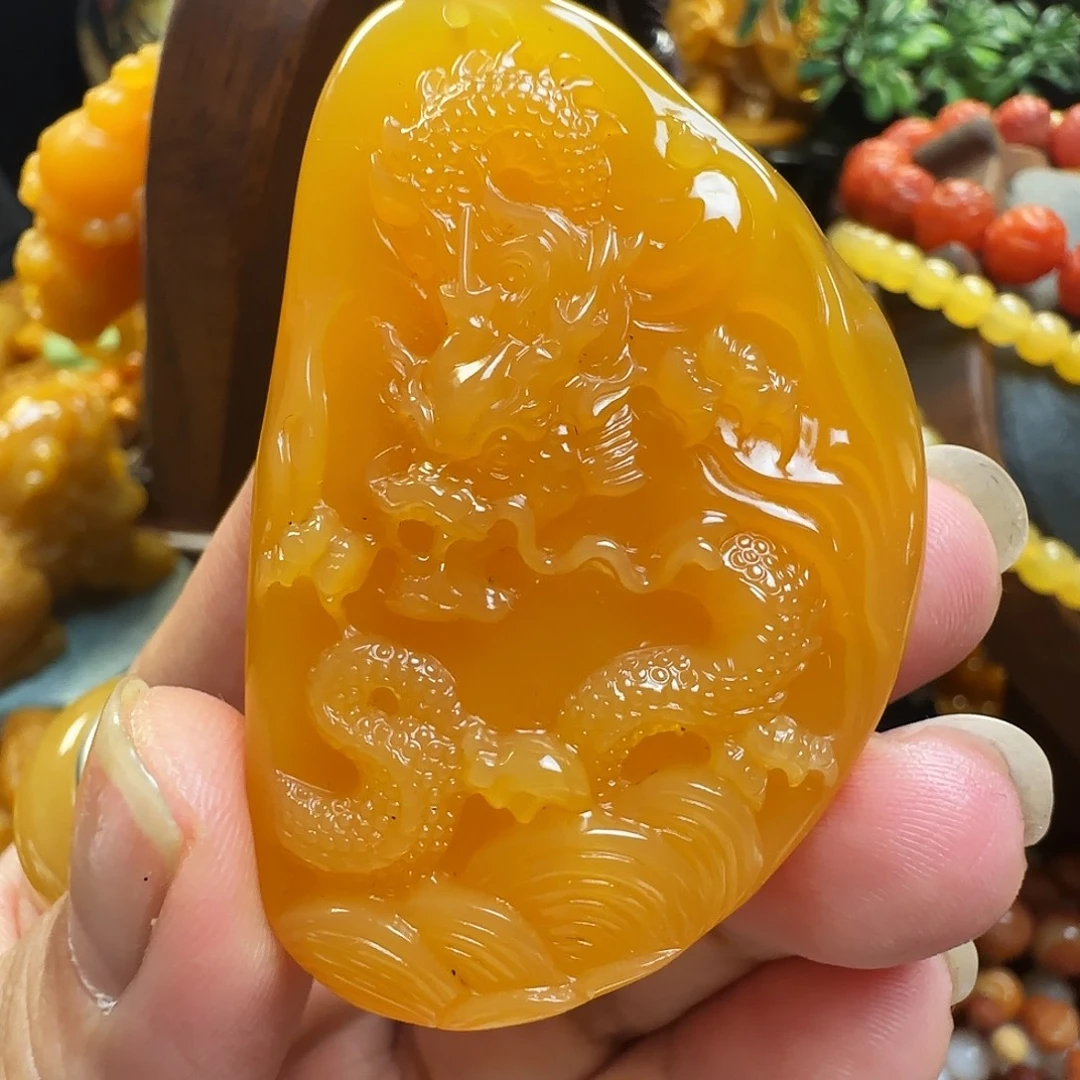 石英质玉（黄龙玉）未镶嵌吊坠缅黄 龙牌（不退换）