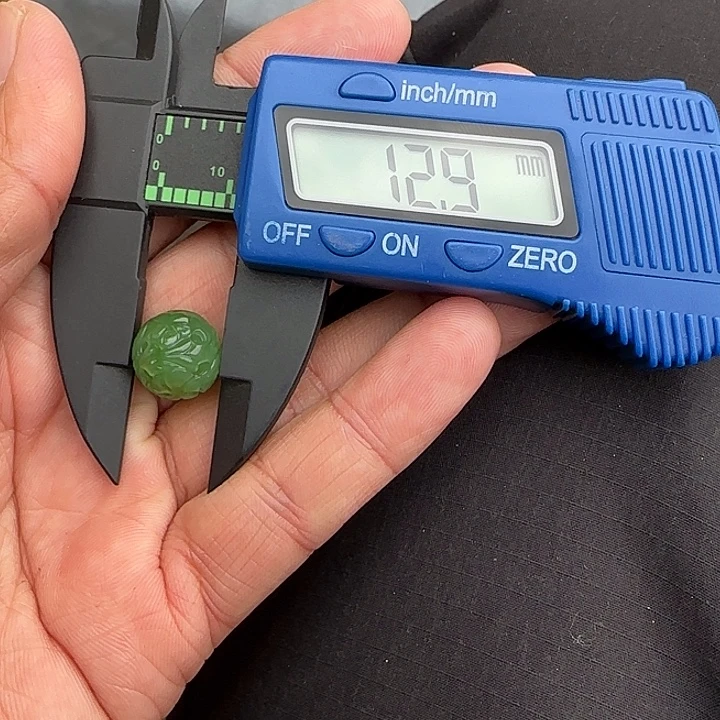 和田玉（碧玉）未镶嵌颈饰