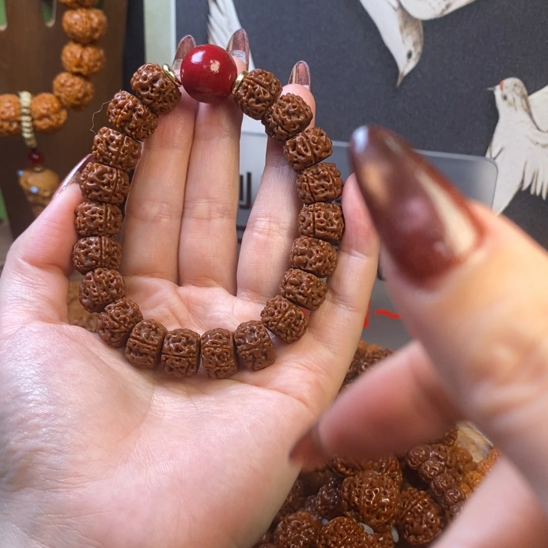 金刚菩提吊坠13红色藏切