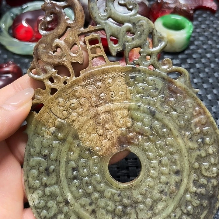 滴血莲花菩提把件