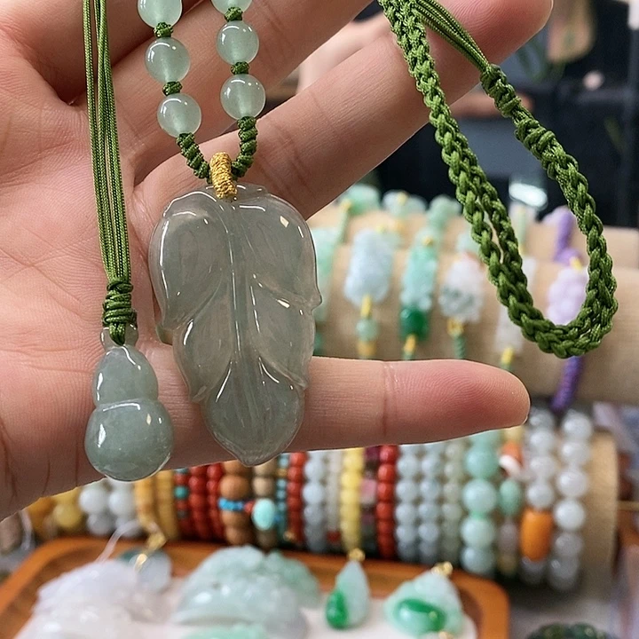 未镶嵌挂件翡翠翡翠挂件