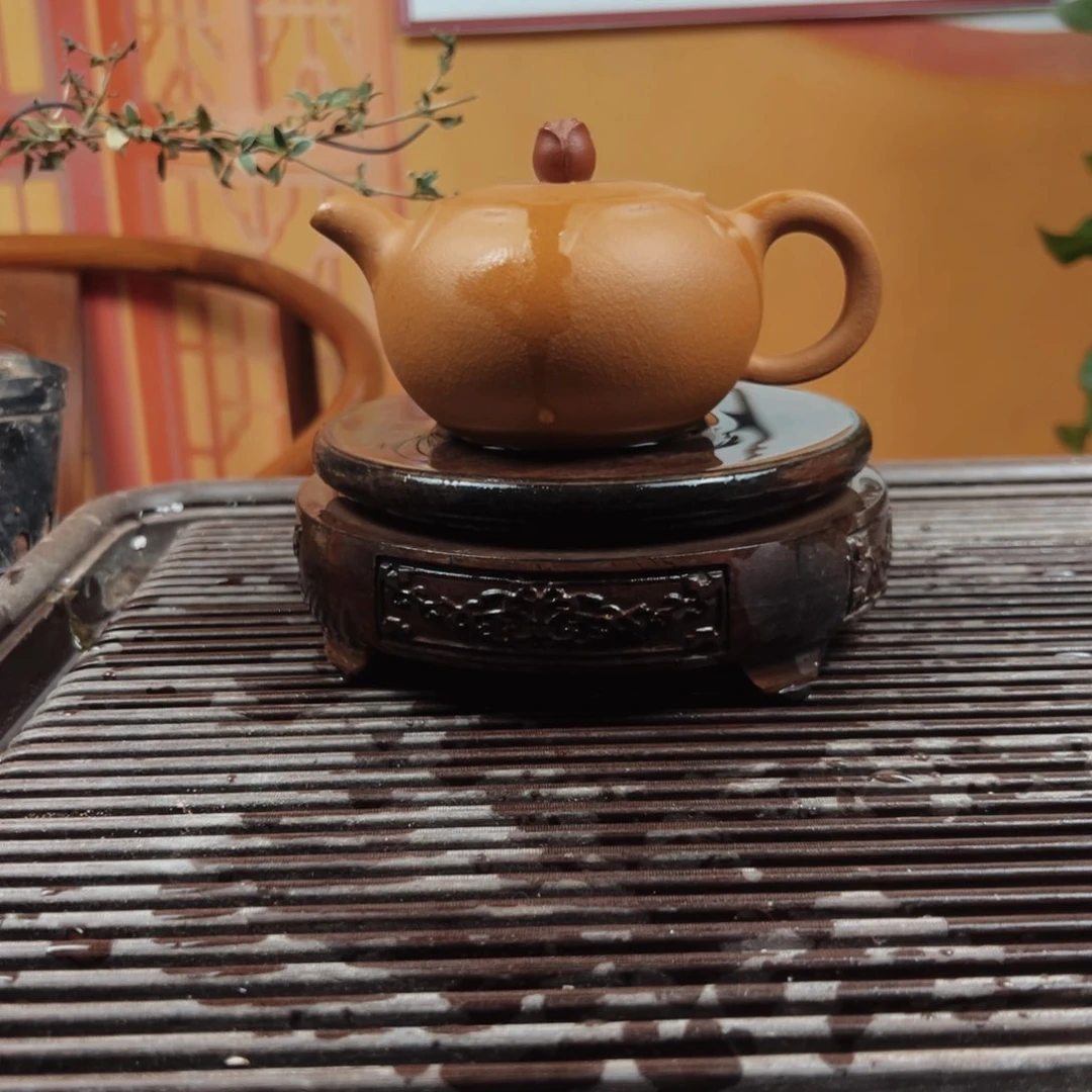 紫砂茶壶品*紫砂壶紫砂泥