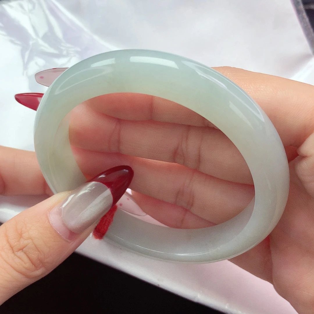 【闪购商品】翡翠手镯未镶嵌a 191506