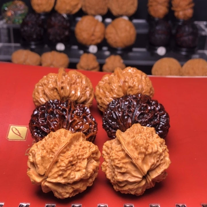 橄榄核吊坠?****?146紫金龙甲/霸王蟾/金麒麟