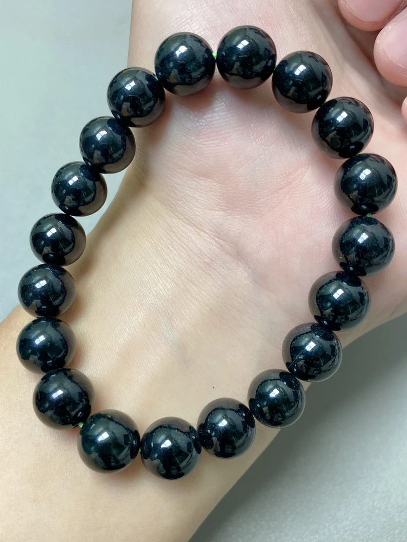 天然A货翡翠墨翠手串男女通用款【宠粉福利】珠径约：10-11mm