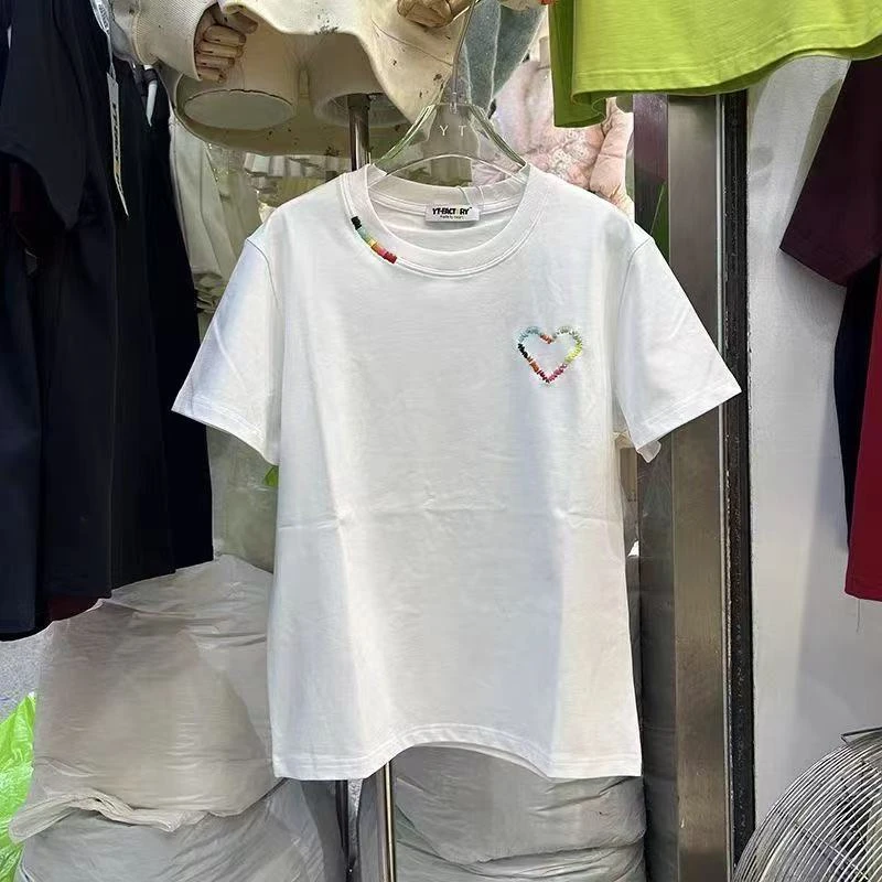 【大美家】彩色刺绣爱心短袖7006