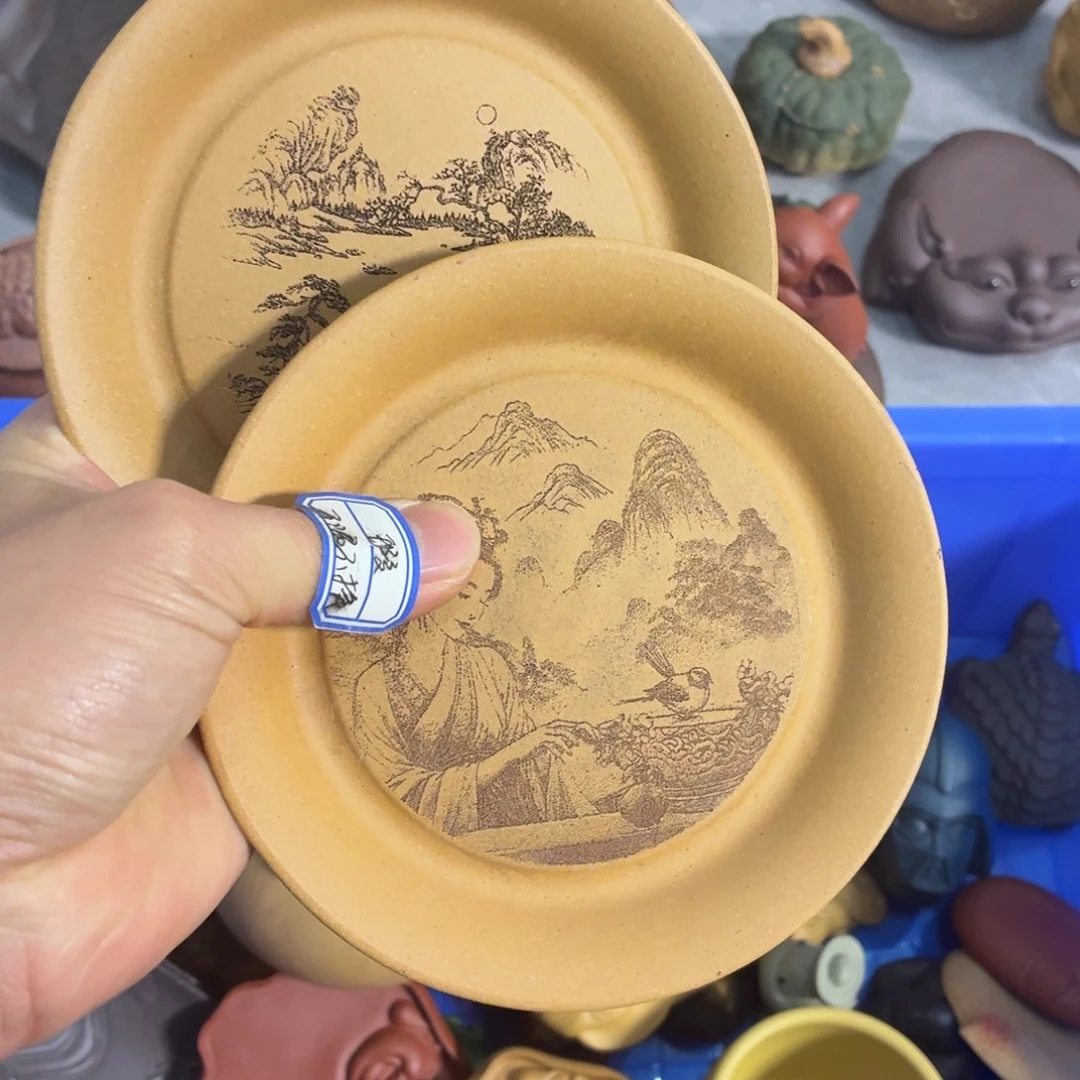I***尔茶杯紫砂瑕疵不退不换介意勿拍