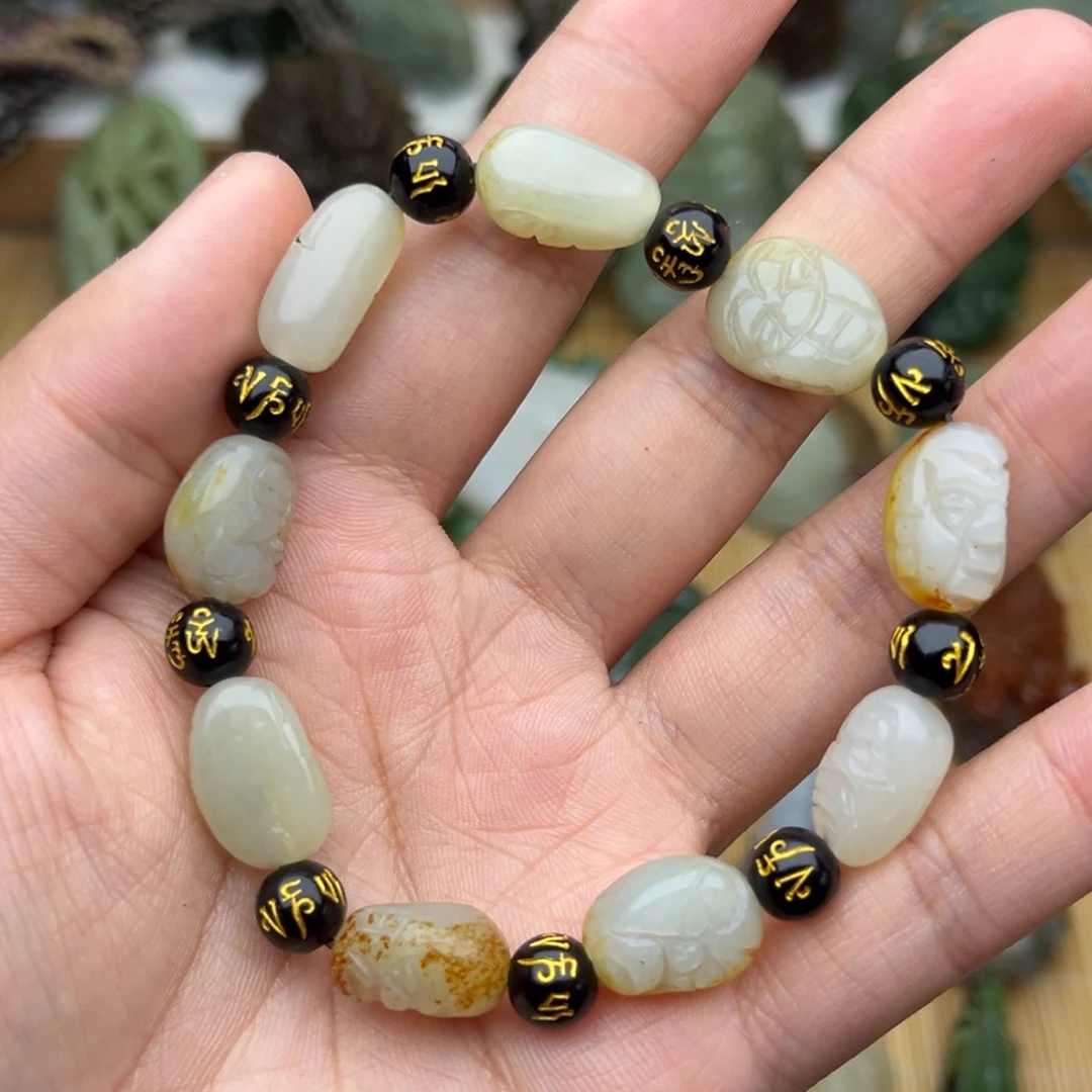 和田玉颈饰未镶嵌