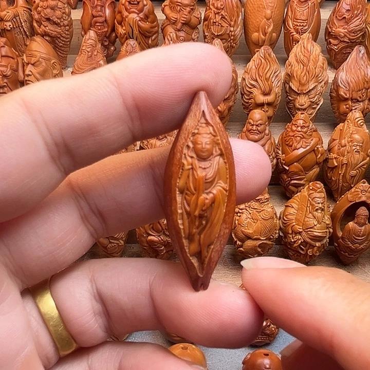 吊坠橄榄核17观音