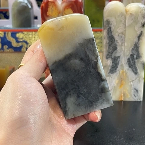 寿山石印石安**r寿山石印石