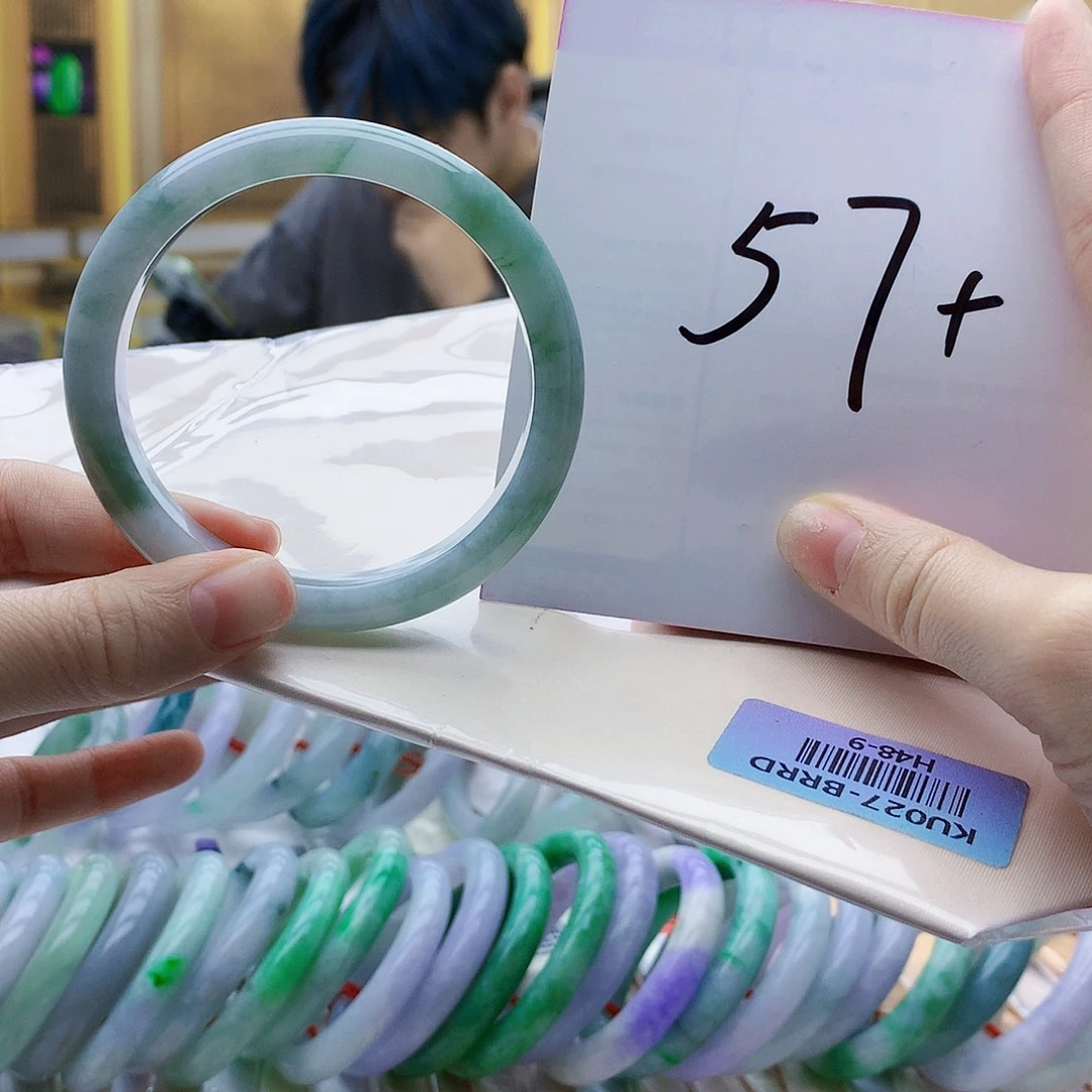 翡翠未镶嵌手镯bj