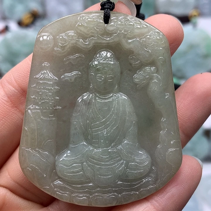 翡翠未镶嵌颈饰大日如来福利