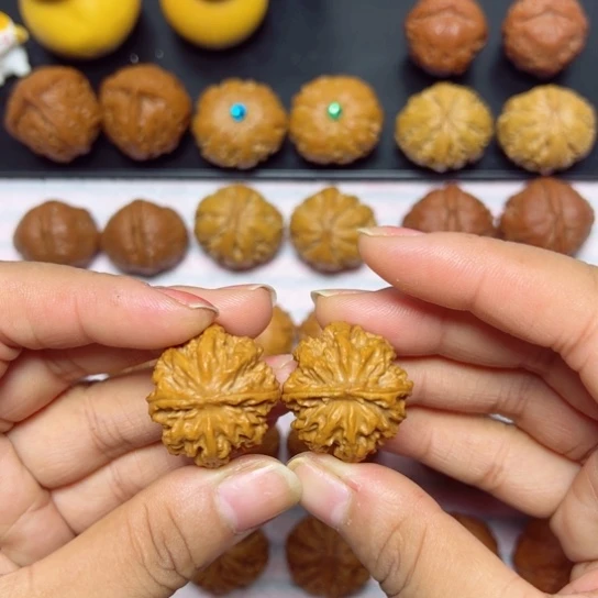 把件文玩核桃28尺小八棱0005