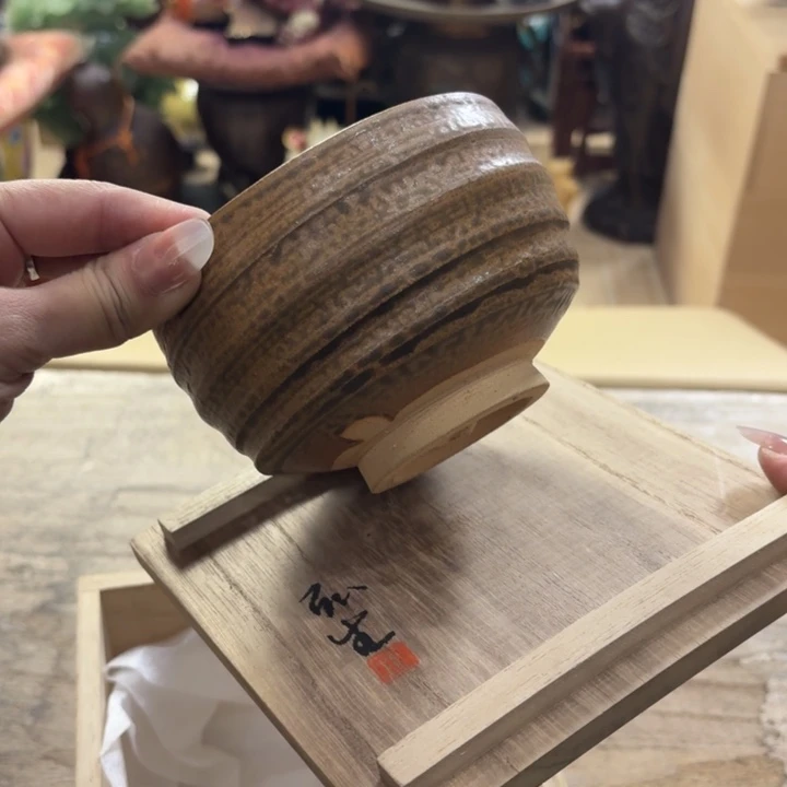 卡***卡陶瓷古美术置物摆件