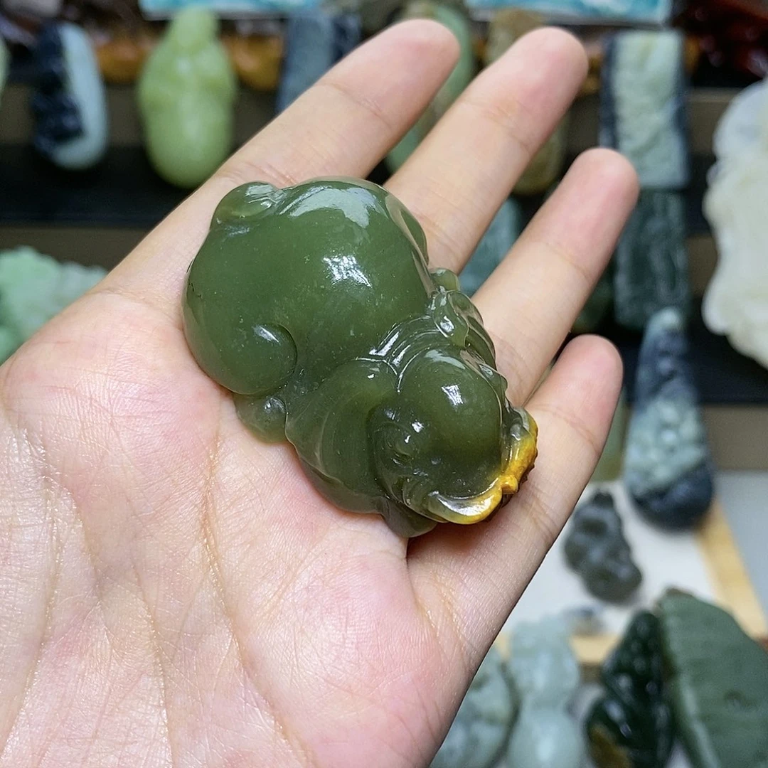 【闪购商品】颈饰未镶嵌和田玉穿**空