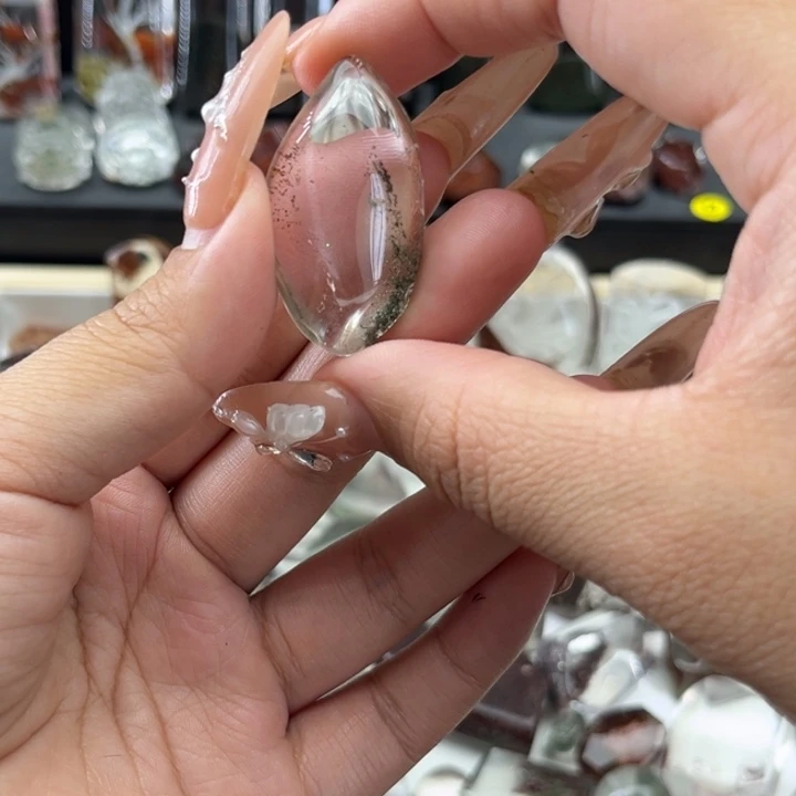 未镶嵌吊坠(赠链)水晶L**嗣