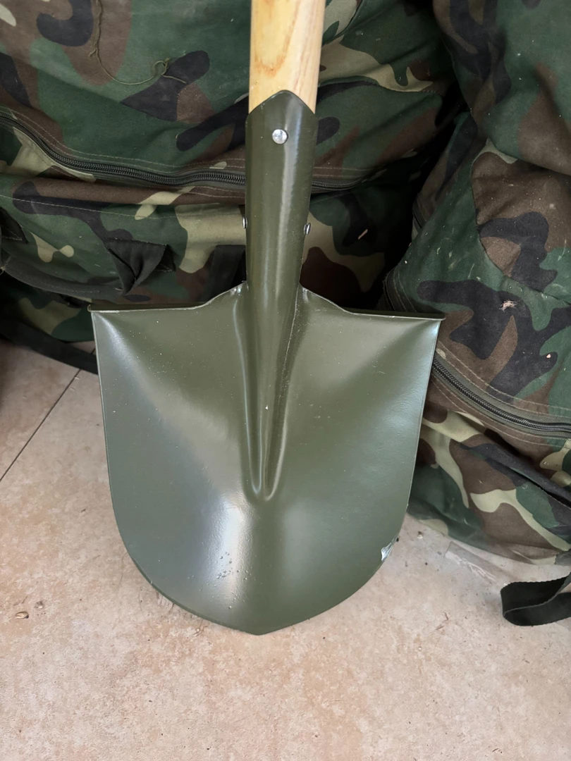 正品老货工兵锹绿色1.2
