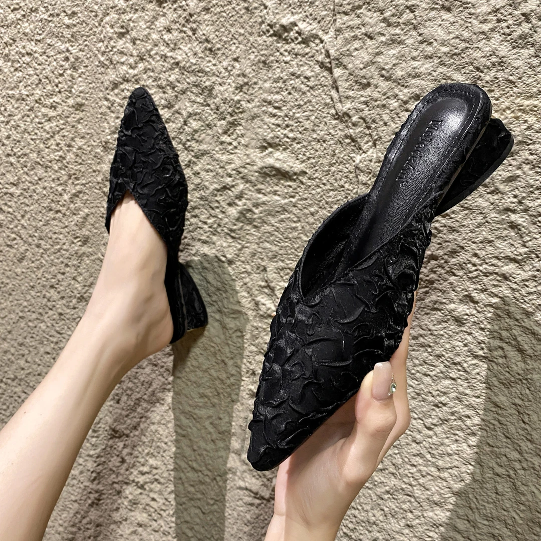 新尖头国风2025新款半托单鞋网红软底气质感百搭半拖鞋穆勒鞋凉拖