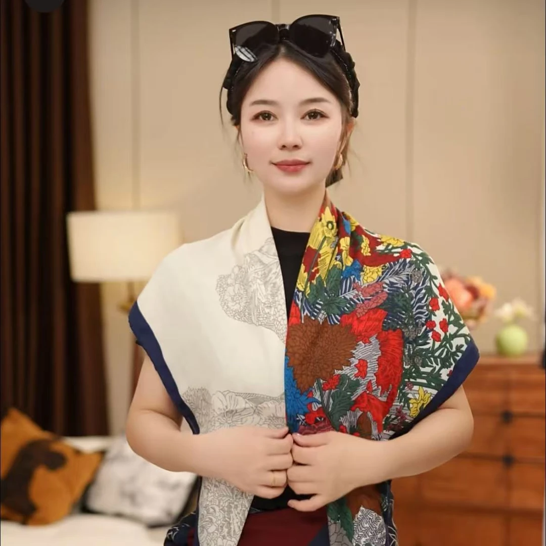 【小白马】时尚百搭围巾90方巾多种搭配洋气领巾领带两用披肩