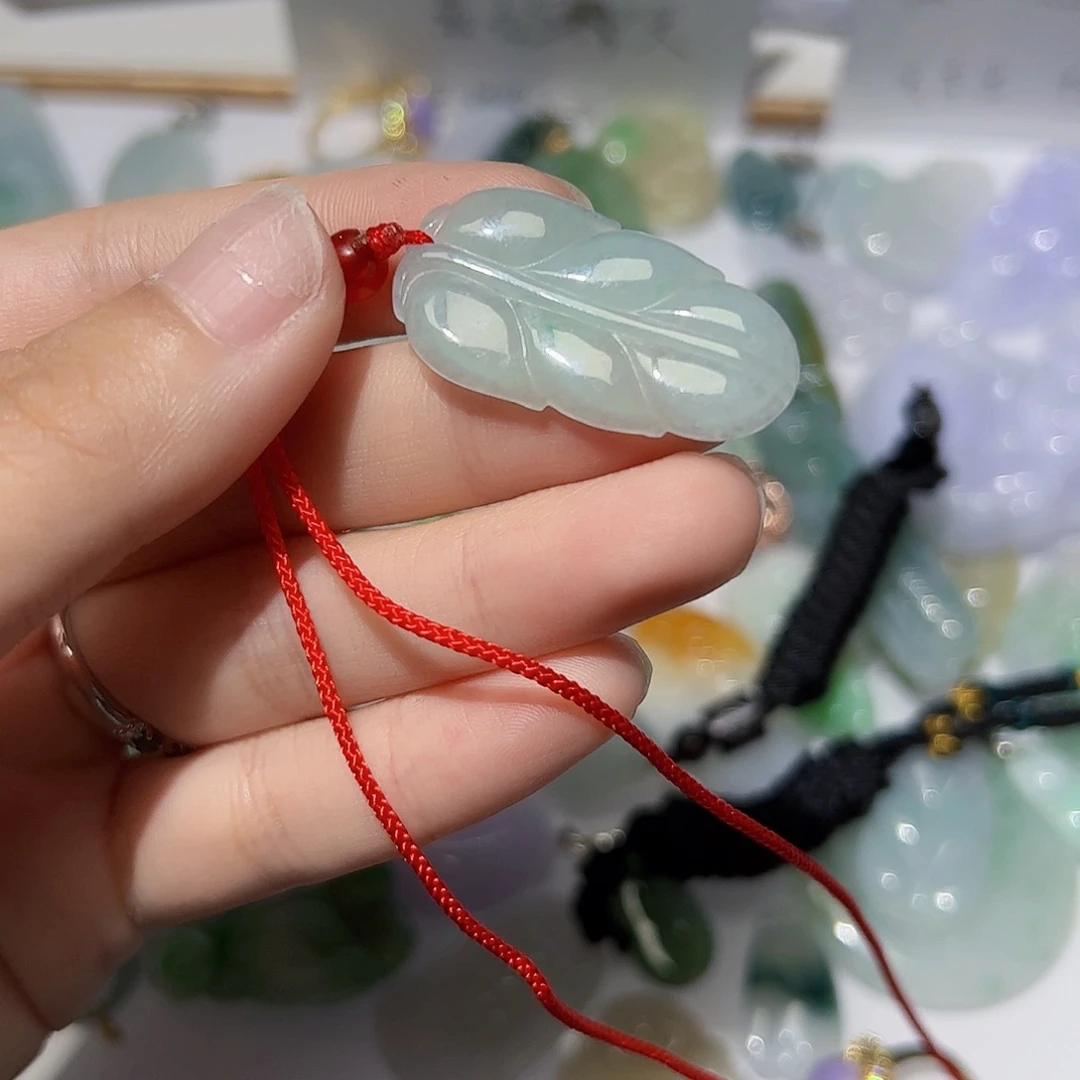 翡翠未镶嵌颈饰天然A货翡翠