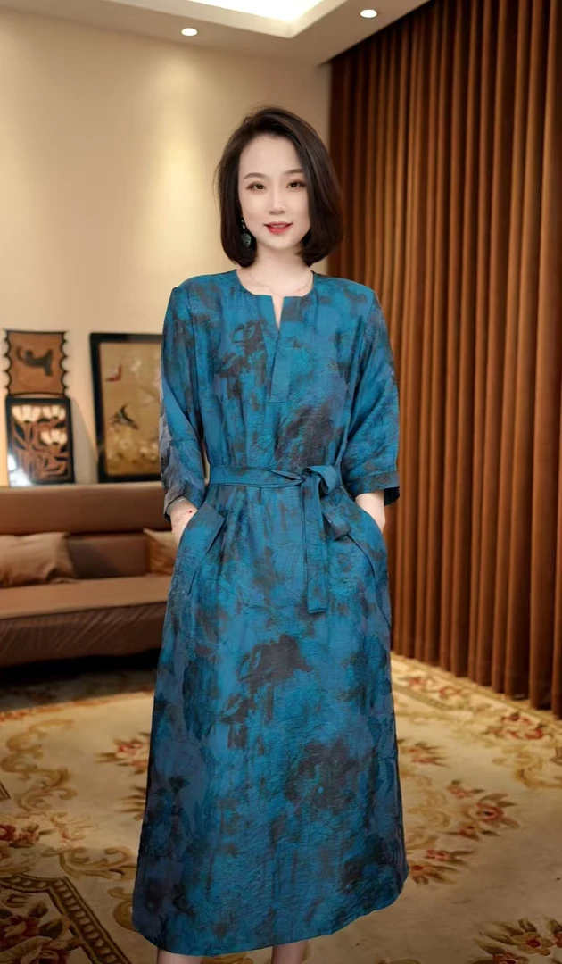 蓝羽-秋季新款扎染青蓝宽松复古高级定制设计款连衣裙