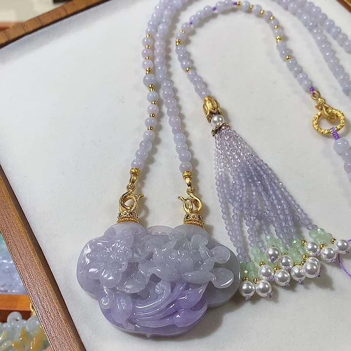 翡翠未镶嵌颈饰翡翠吊坠