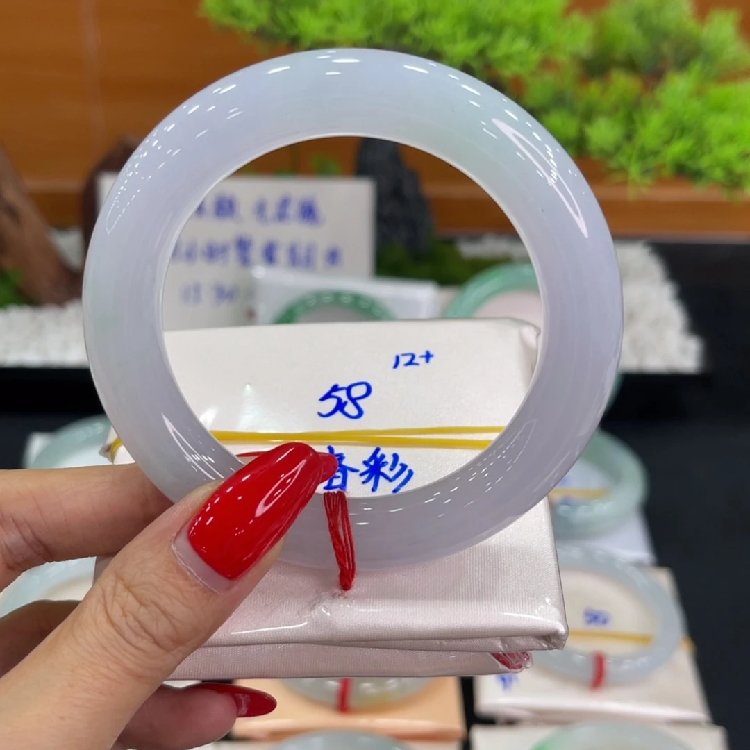 翡翠未镶嵌手镯缅甸